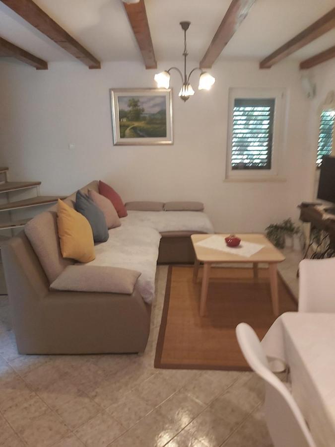 Holiday Home Olive Mill Mlini Esterno foto